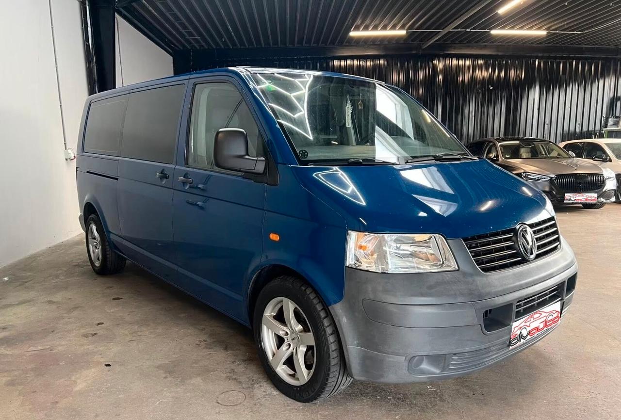 Volkswagen T5 Caravelle 7 POSTI