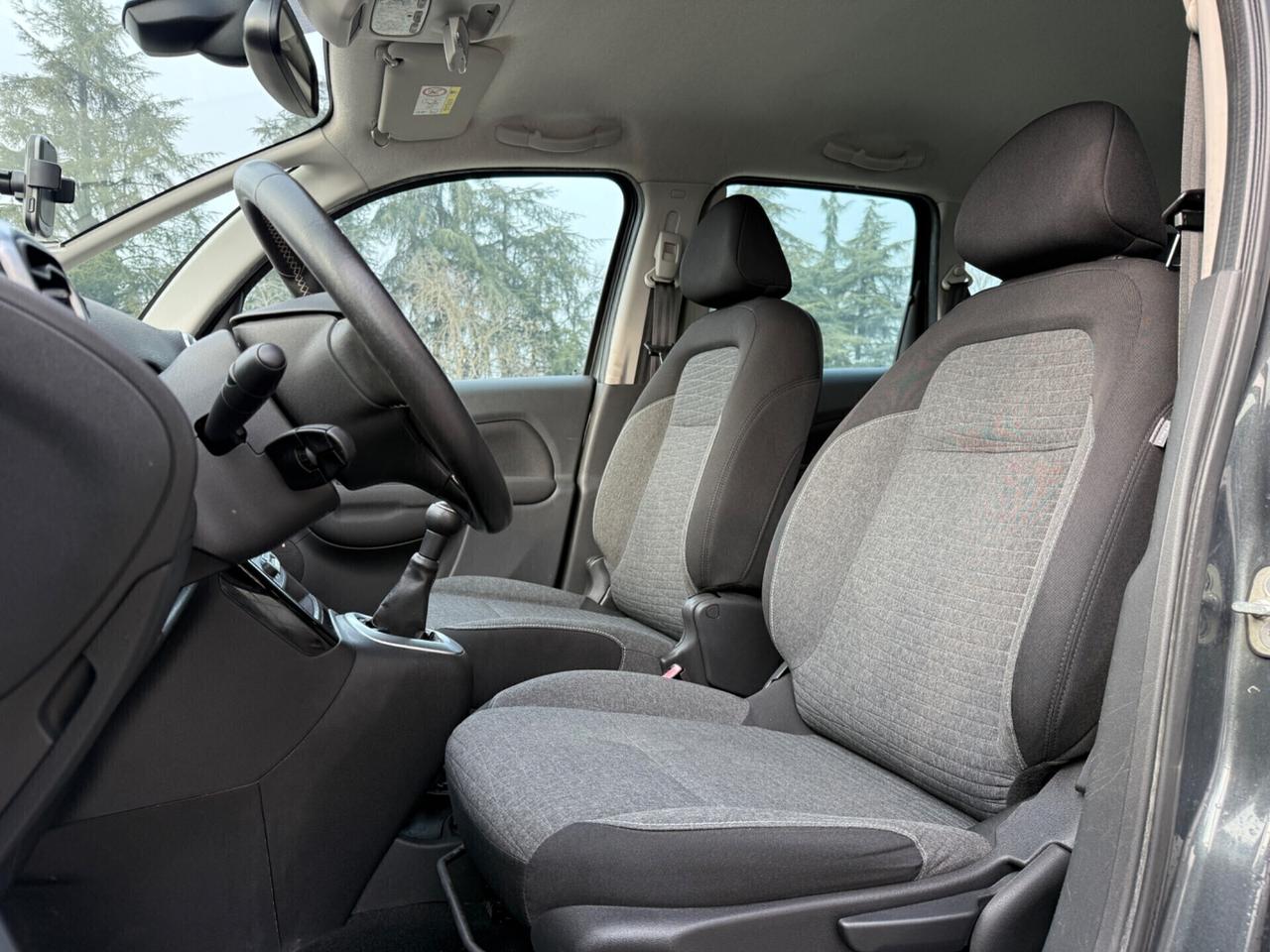 Citroen C3 Picasso 1.2 b.| CERCHI IN LEGA