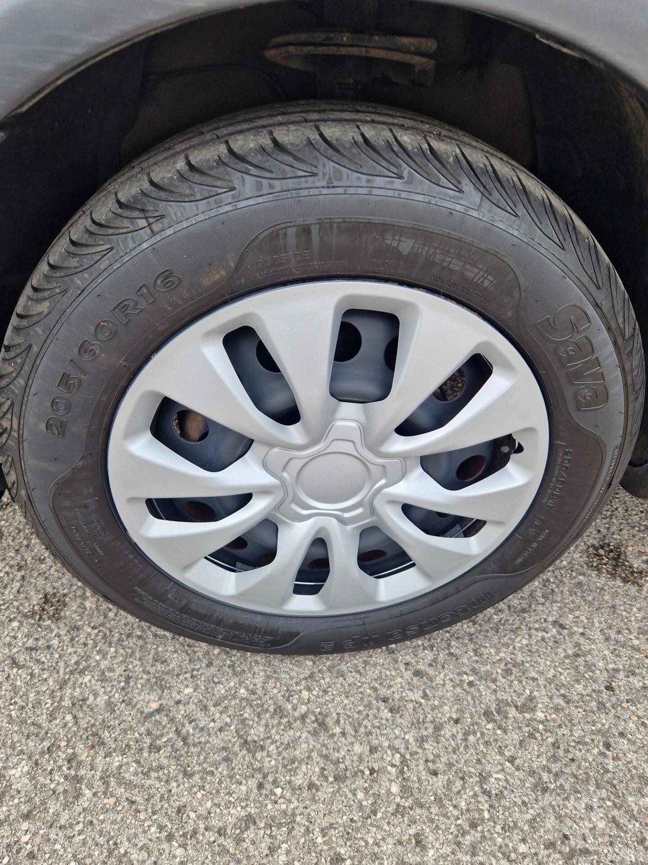 Fiat Sedici 1.6 16V 120CV - Garanzia 12 Mesi