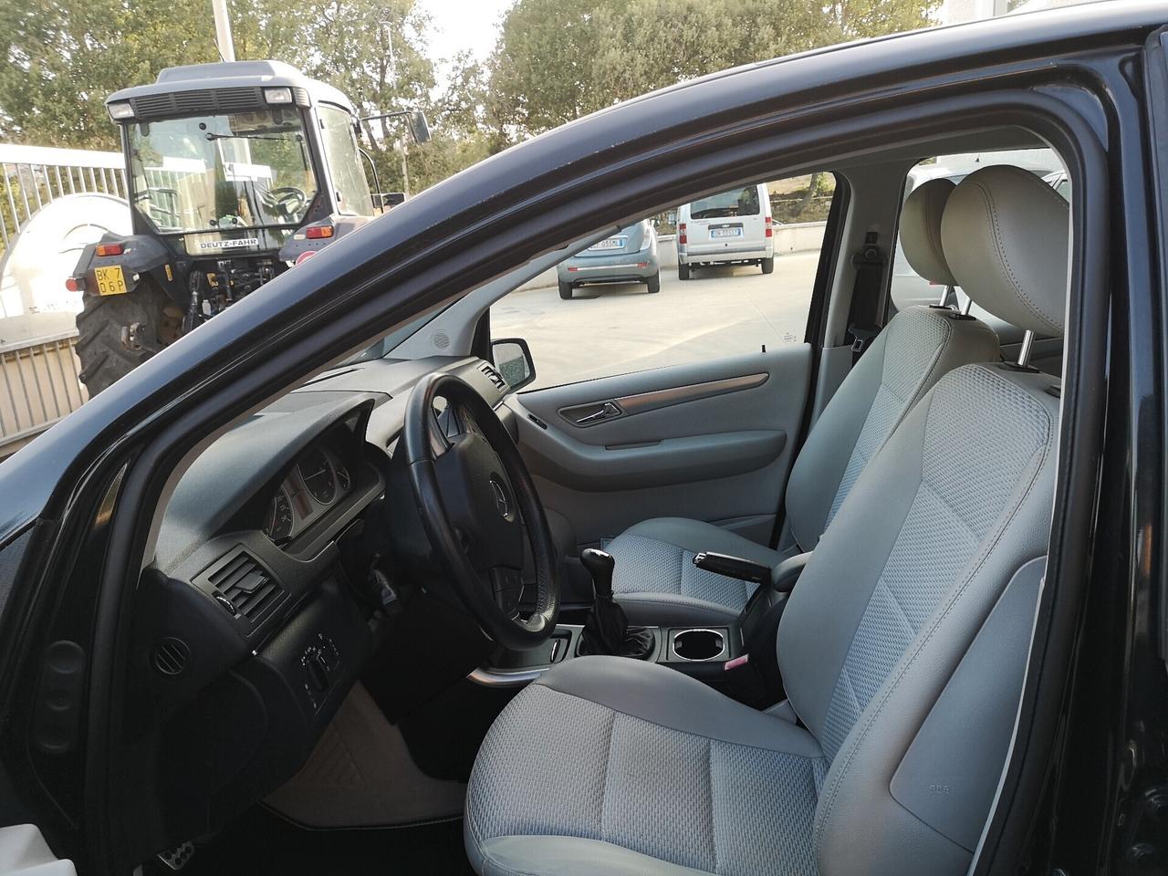 Mercedes-benz B 200 CDI Executive