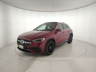Mercedes-Benz GLA 220 d Premium 4matic auto