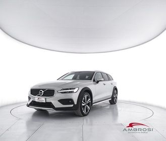 VOLVO V60 Cross Country D4 AWD Geartronic Business Plus