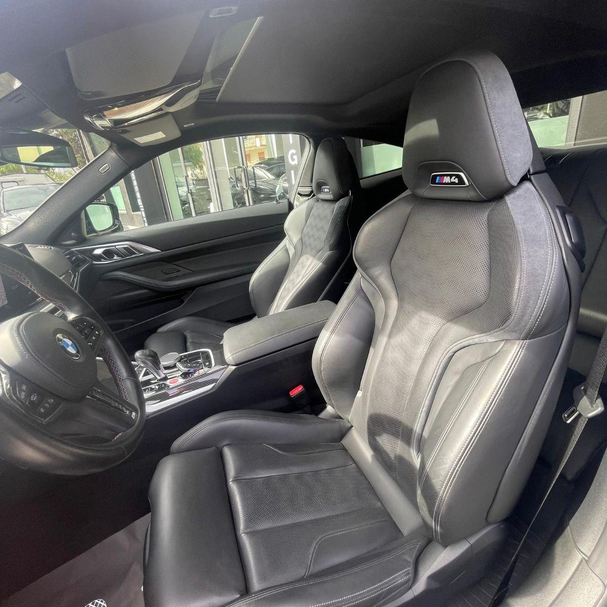 BMW - M4 Coupé COMPETITION