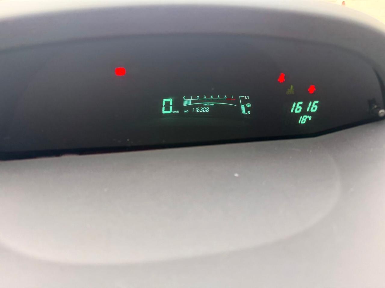 Toyota Yaris 1.0 3 porte Sol