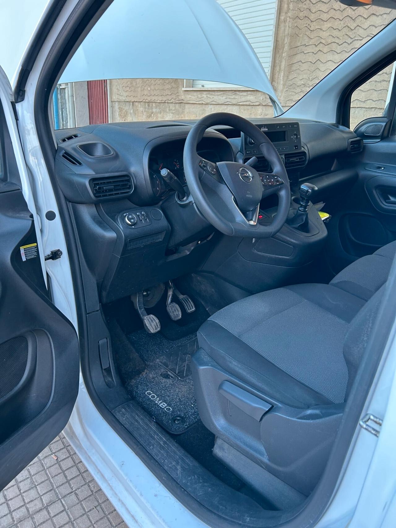 Opel Combo Cargo XL 1.5 Diesel 100CV S&S PL 950kg Edition