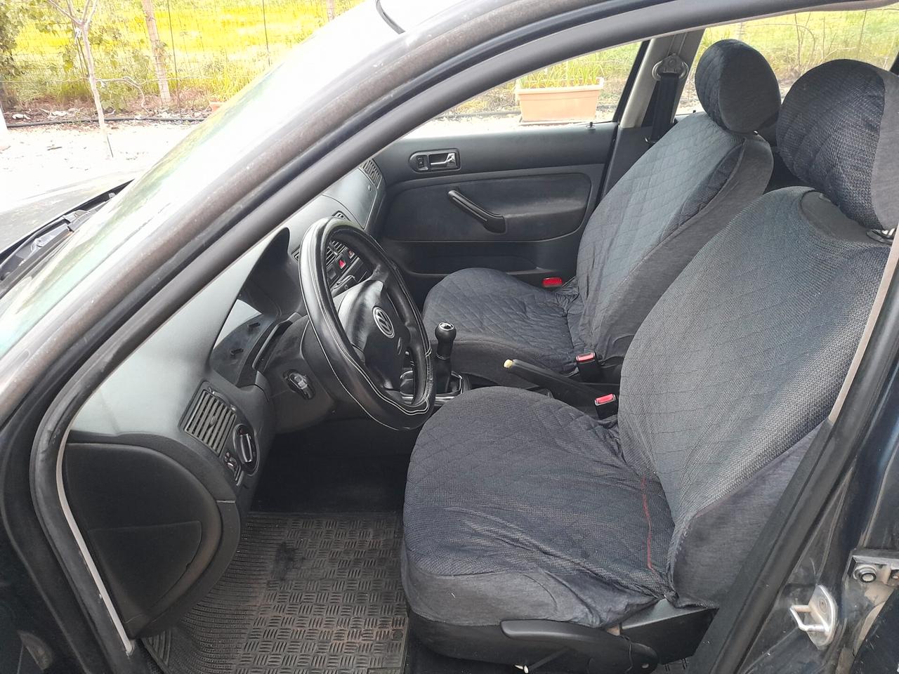 Volkswagen Golf 1.9 TDI/110 CV cat 5p. Comfortline