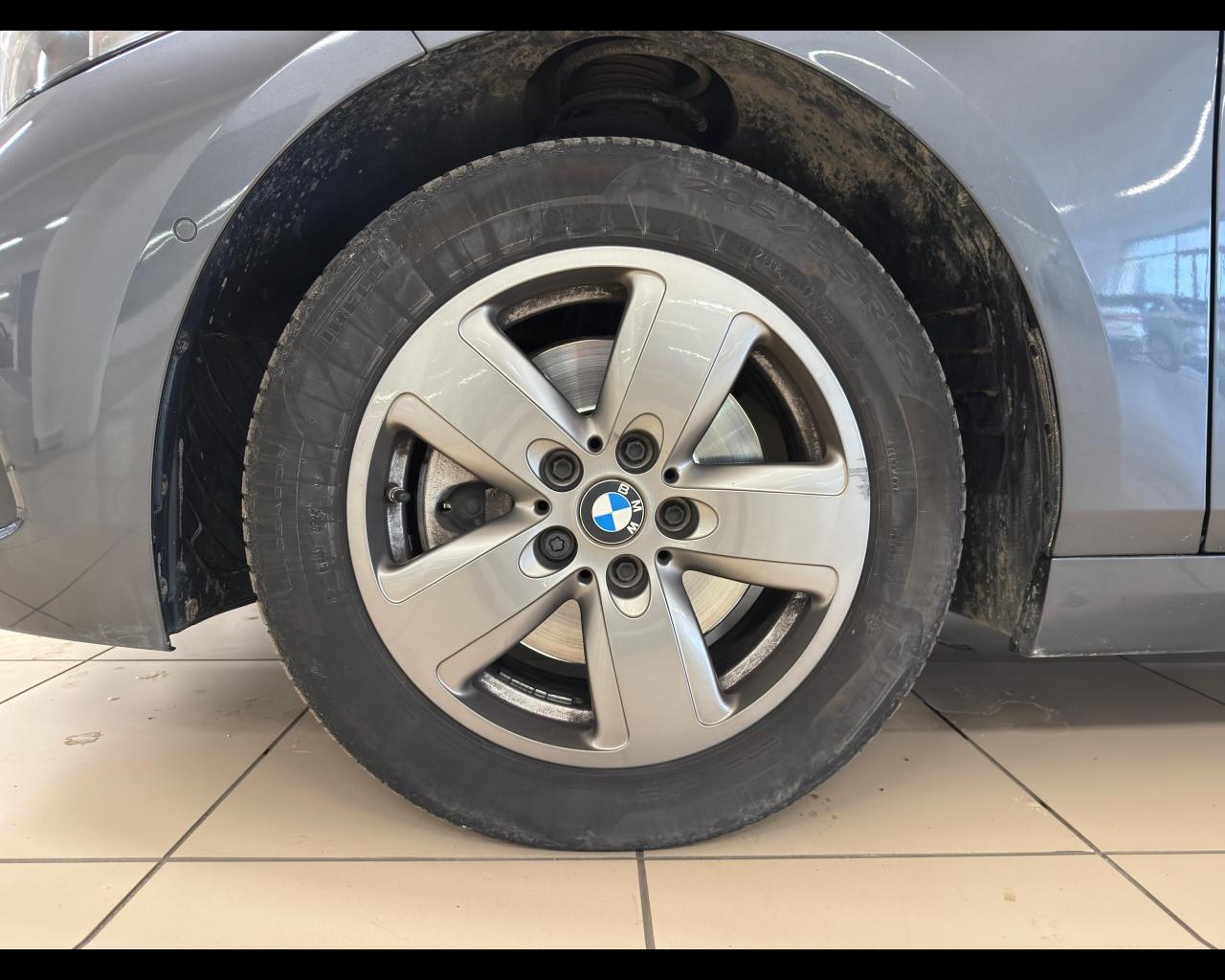 BMW Serie 1 (F40) - 116d 5p. Business Advantage