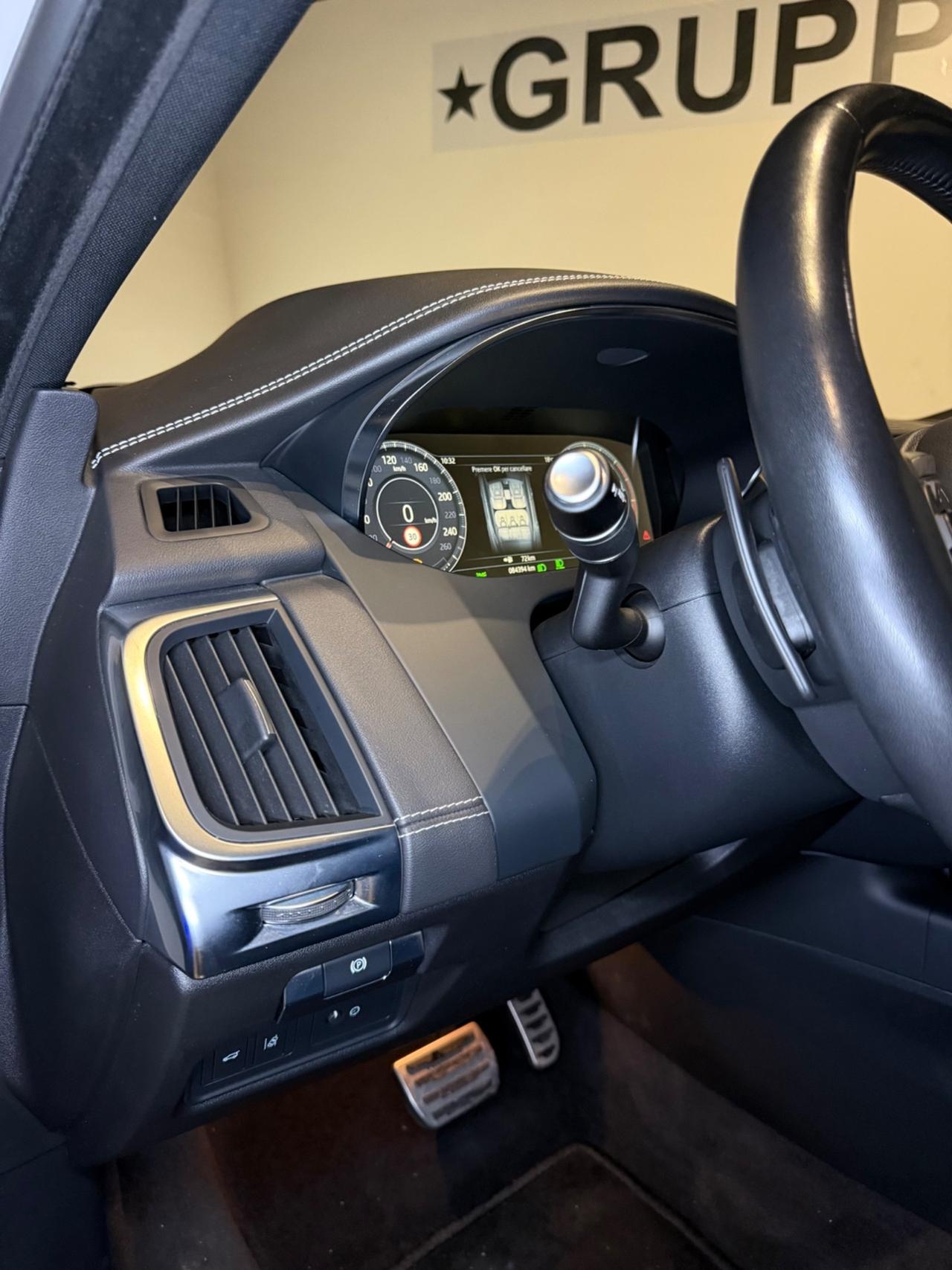Jaguar E-Pace 2.0D 150 CV R-Dynamic
