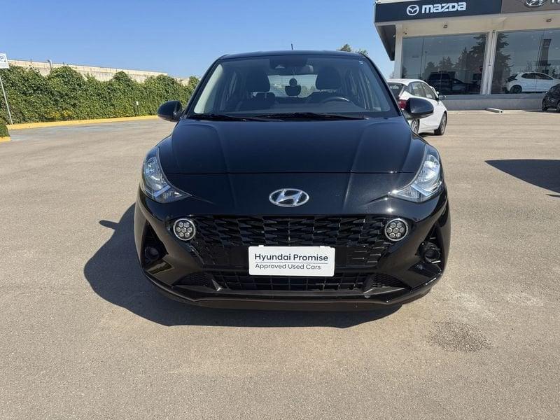 Hyundai i10 1.0 MPI Tech + Connect