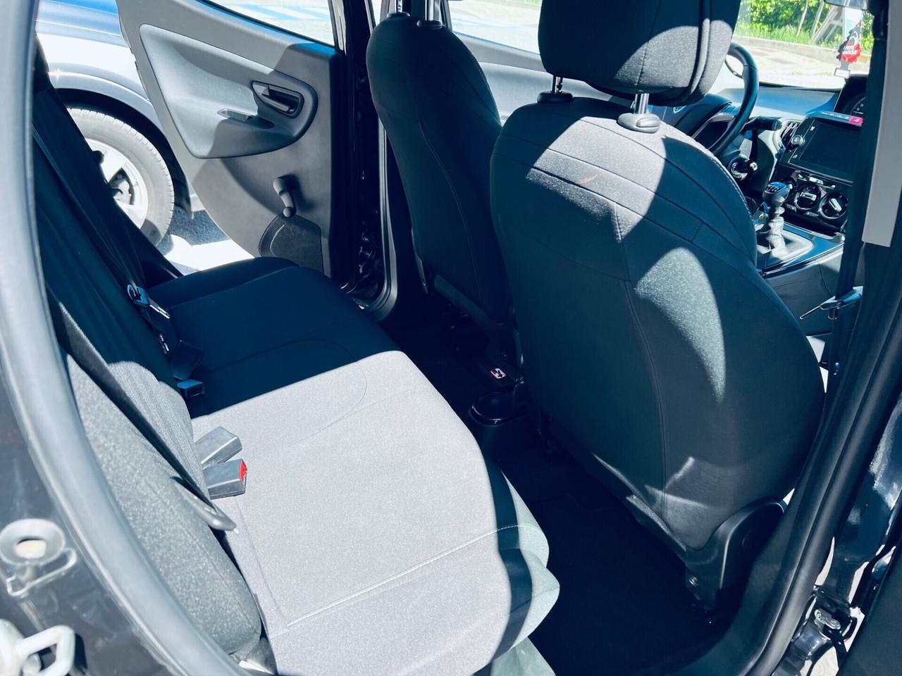 Lancia Ypsilon 1.0 S&S Hybrid Gold CARPLAY 27MILA