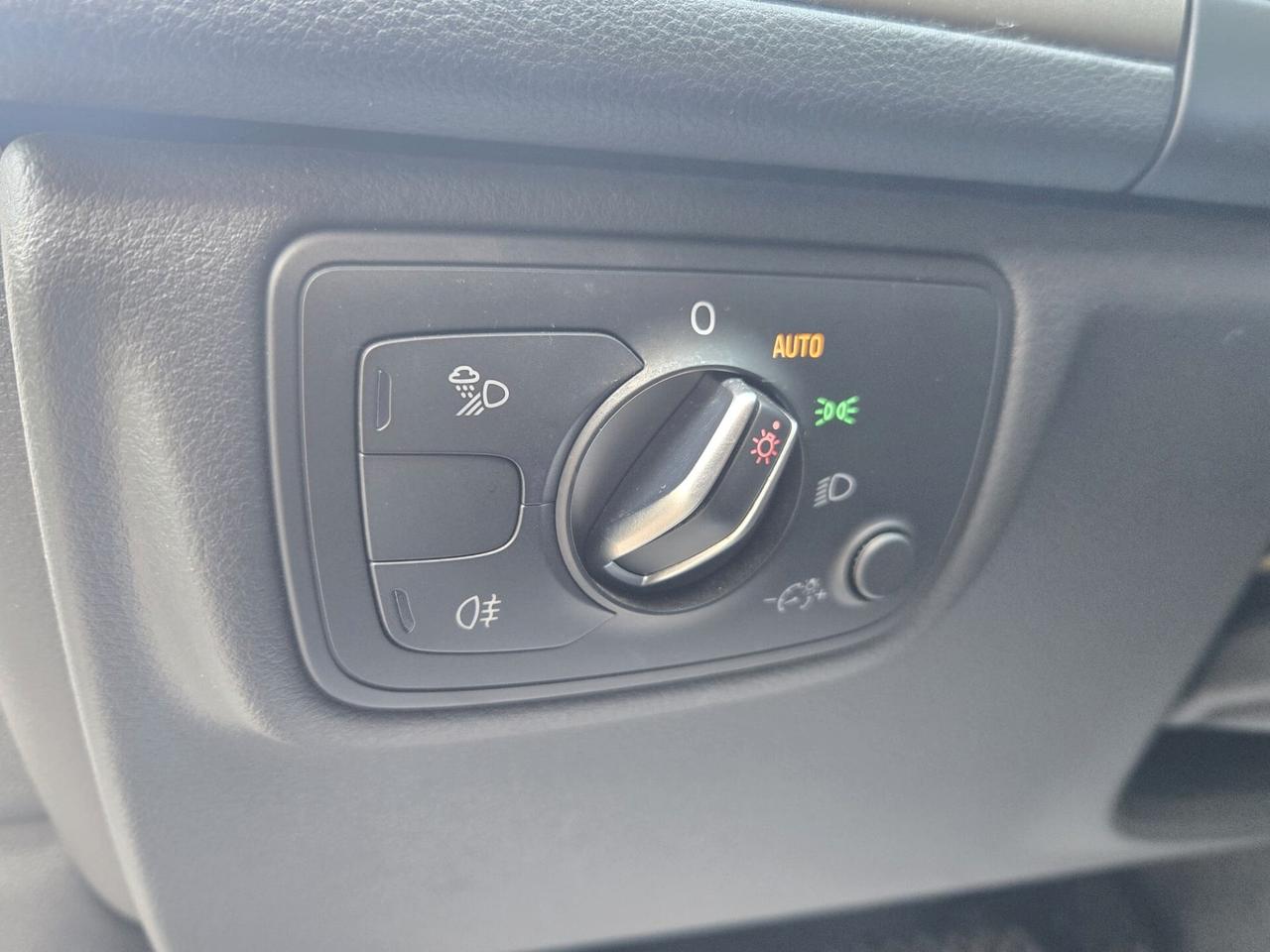 Audi A6 allroad 3.0 TDI 218 CV Business Plus