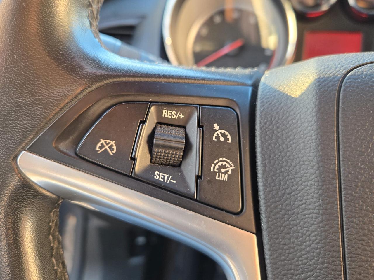 Opel Astra 1.4 Turbo Sports Tourer GPL Cosmo