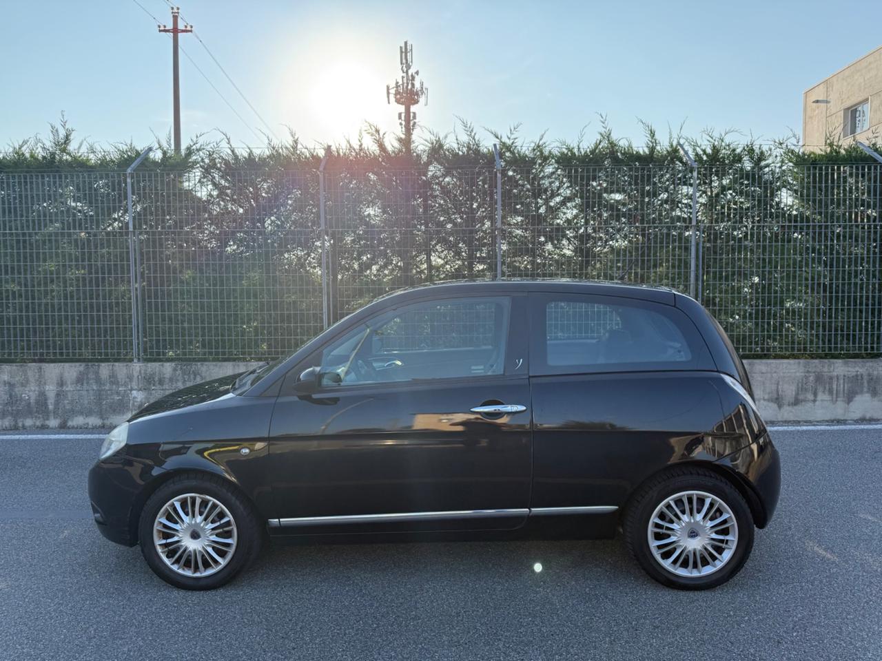 Lancia Ypsilon 1.2 Argento