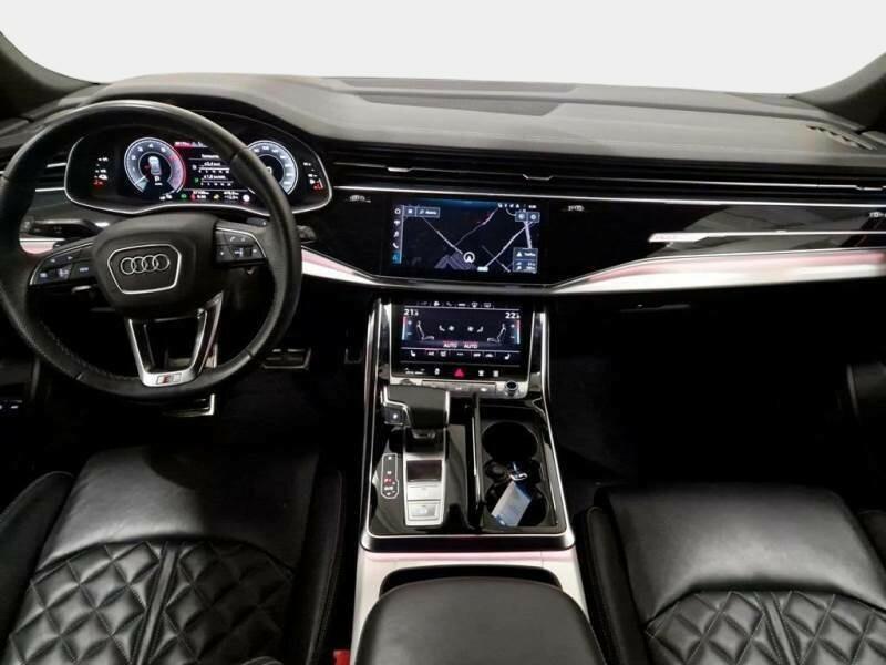 AUDI Q8 60 TFSI E 250KW QUATTRO TIPTRONIC S LINE PLUS SUV