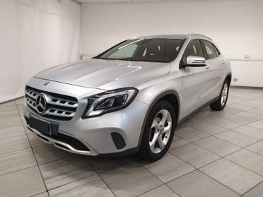Mercedes-Benz GLA 200 d Premium 4matic auto