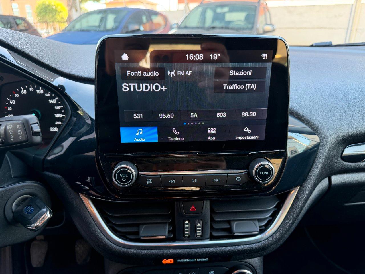 Ford Fiesta 5 Porte Fiesta 5p 1.1 Business 85cv CAR PLAY NEOPATENTATI