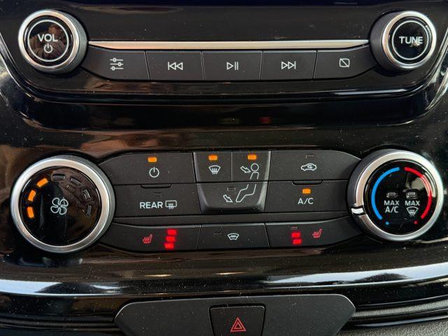 FORD Tourneo Custom 320 2.0 EcoBlue 170CV aut. PC Sport