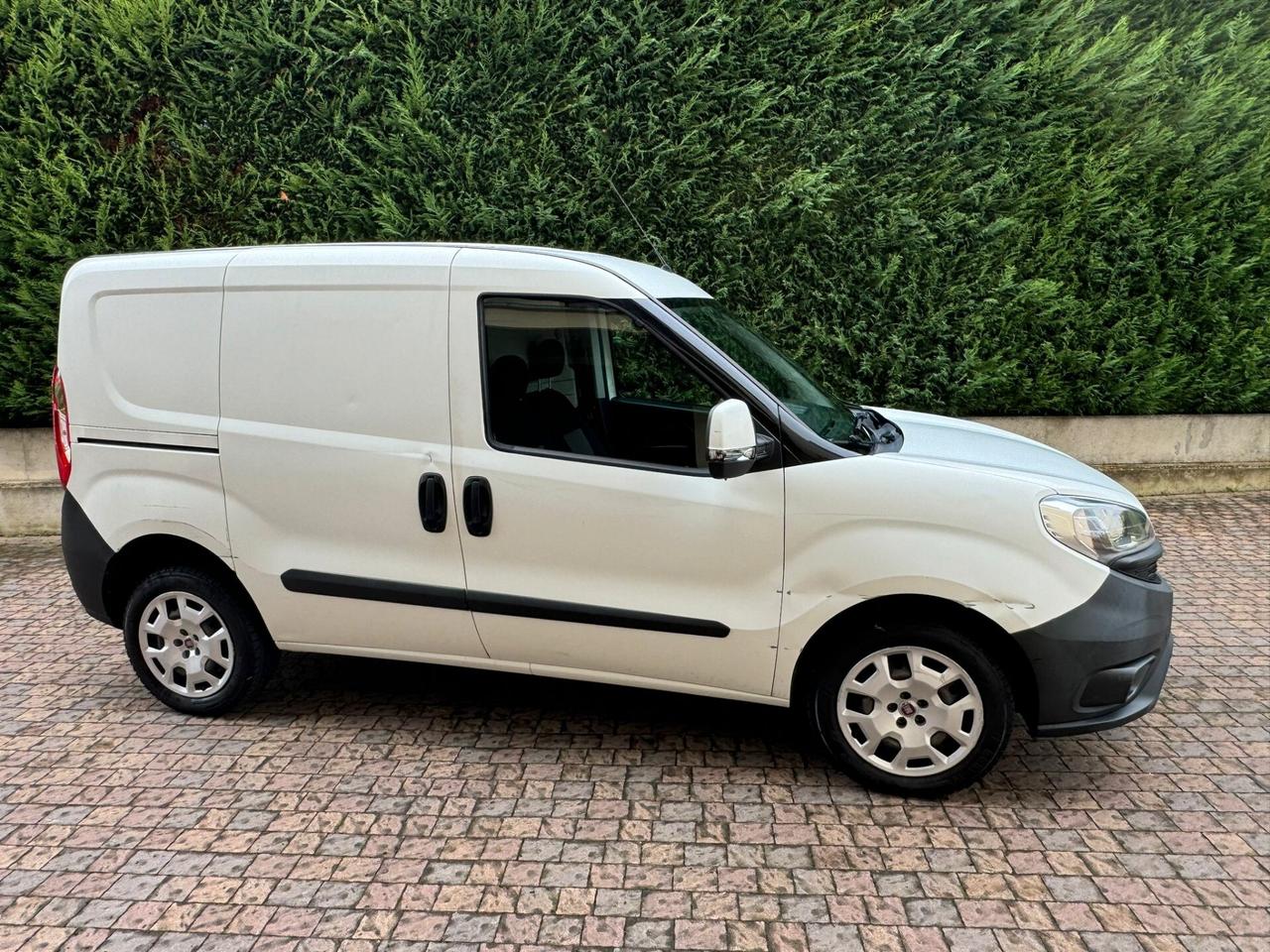 Fiat Doblo Doblò 1.4 T-Jet Natural Power PC-TN Cargo Lamier. SX 3 posti