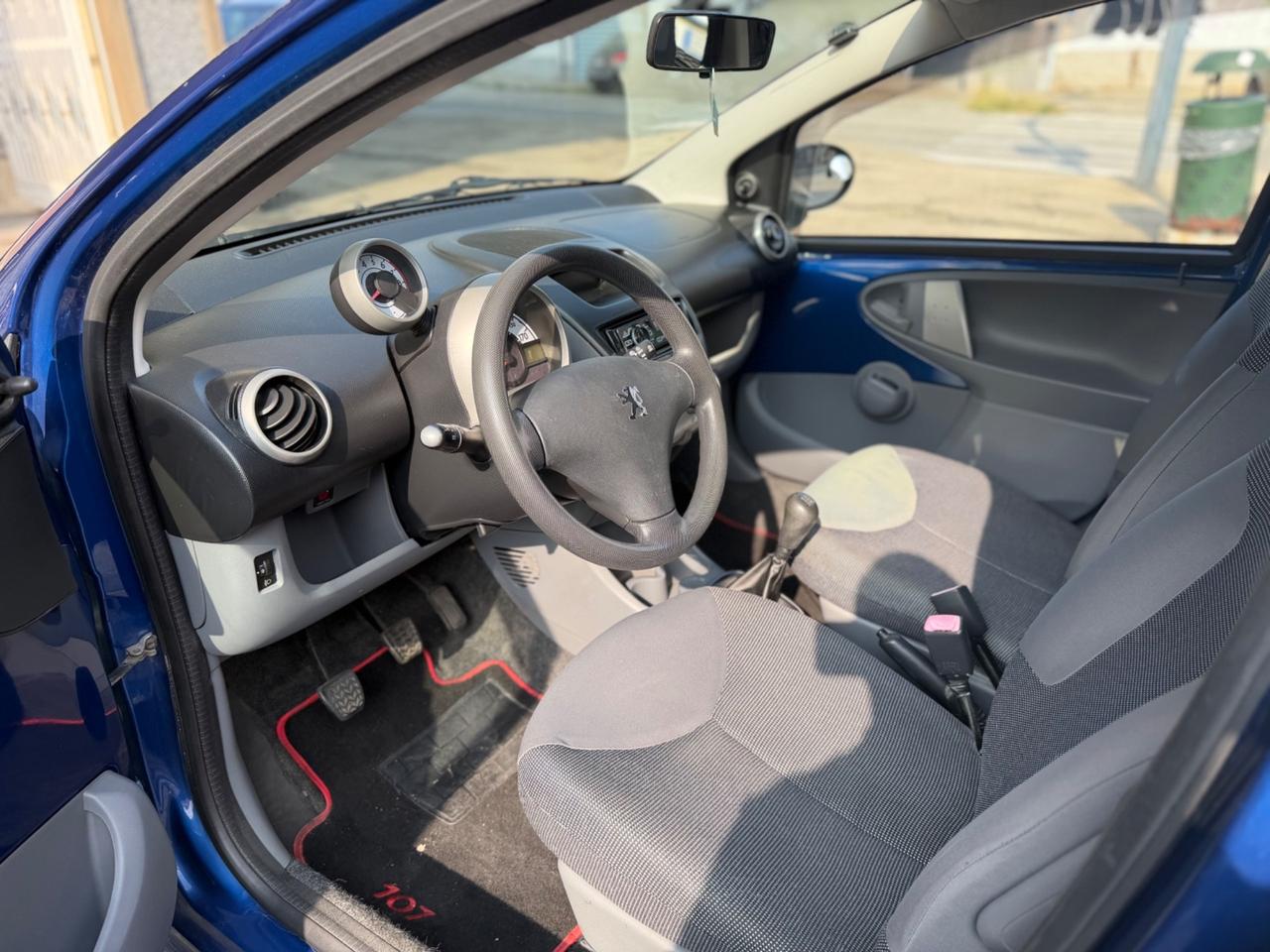 Peugeot 107 1.0 68CV 5p. Plaisir