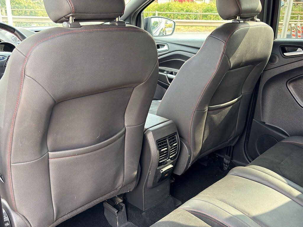 Ford Kuga 1.5 TDCI 120 CV S&S 2WD ST-Line IN PROMO