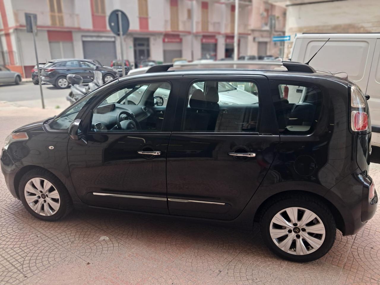 Citroen C3 Picasso 1.6 HDi 110 Exclusive-UNIPRO-Euro5490