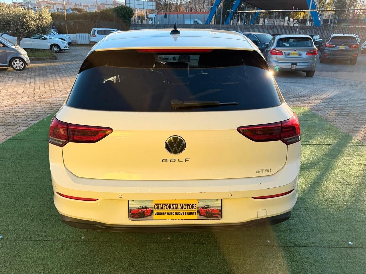 Volkswagen Golf 1.0 TSI EVO style