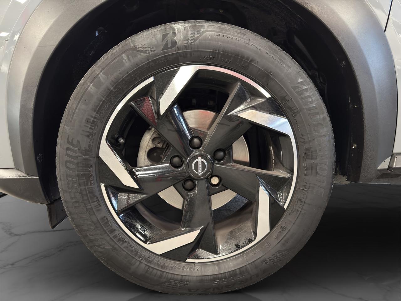 Nissan Juke 1.6 hev N-Connecta STUPENDA