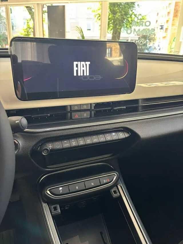 Fiat 600 Hybrid Hybrid 100 CV DCT MHEV