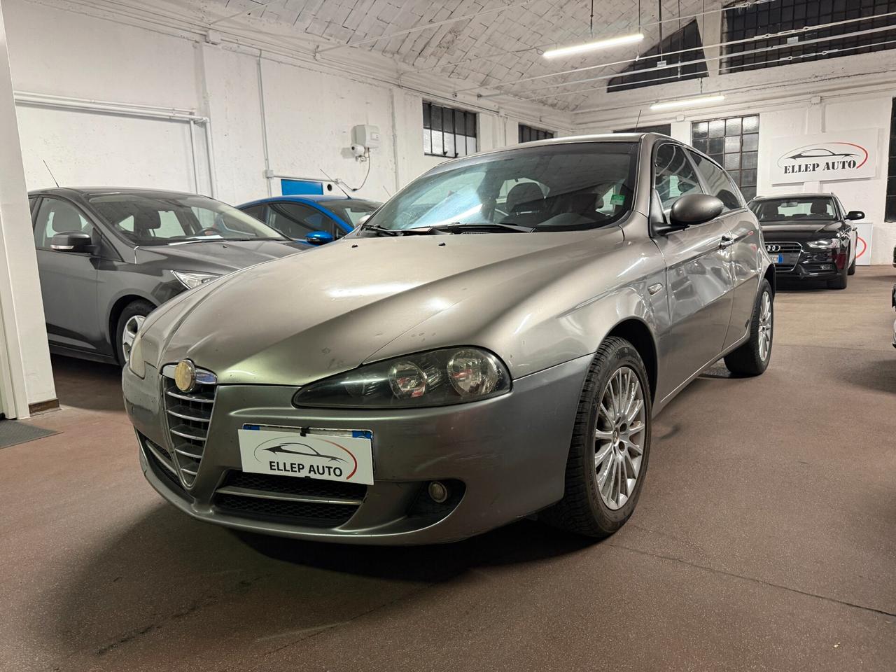 Alfa Romeo 147 1.9 JTD M-JET 16V 5 porte Exclusive