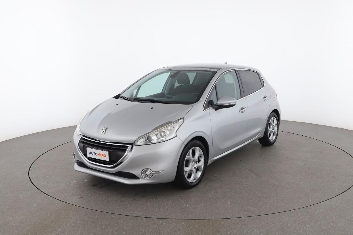 Peugeot 208 PureTech 82 5 porte Allure