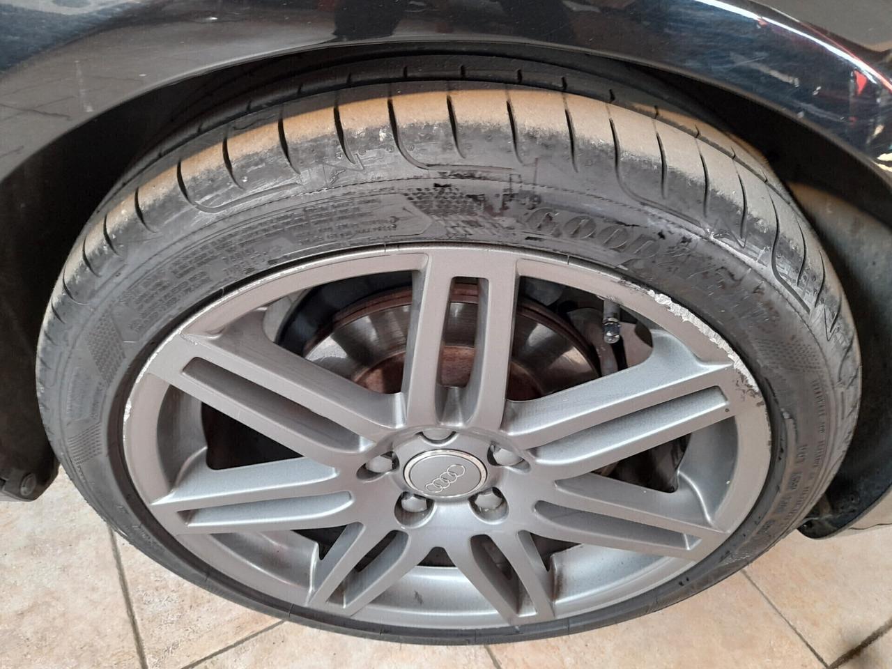 Audi A3 1.6 TDI 105 CV CR Ambition