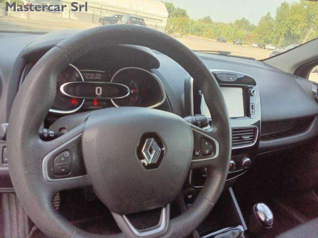 RENAULT Clio Clio 1.2 16v Zen 75cv 5p - FK670YB