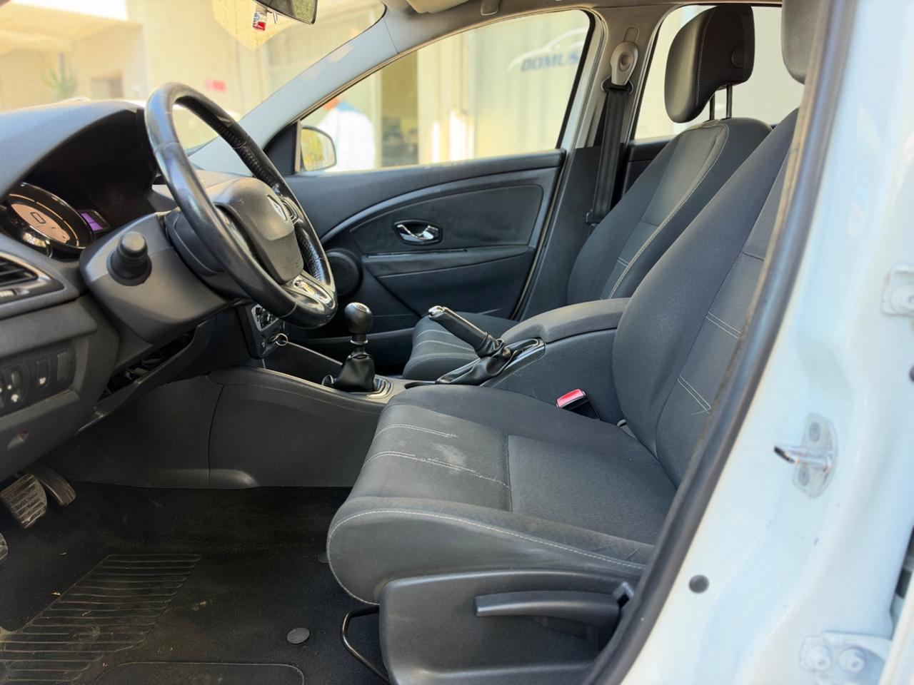 Renault Megane Mégane 1.5 dCi 110CV Wave Autocarro