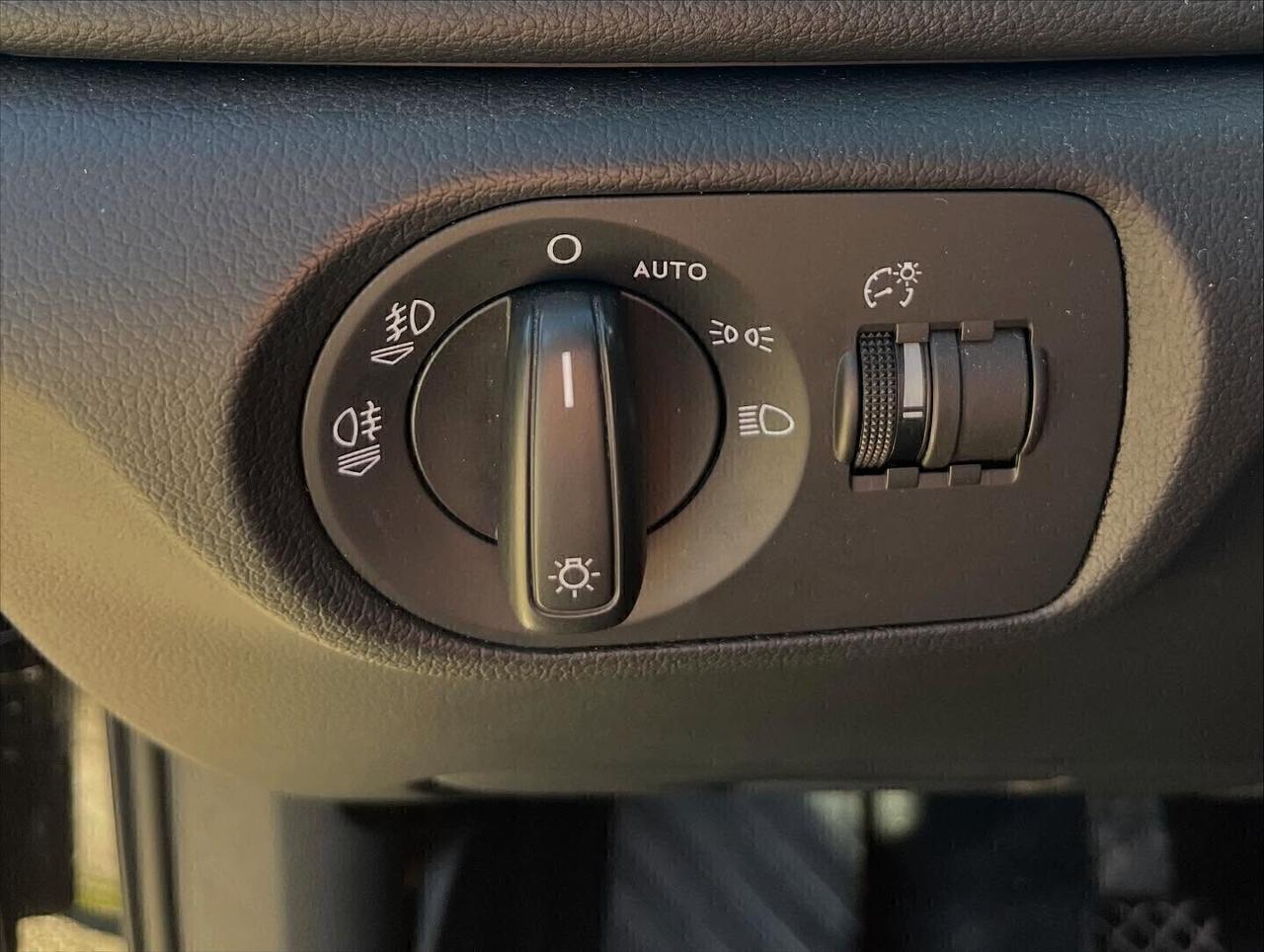 AUDI Q3 2.0 TDI S-LINE - 2015