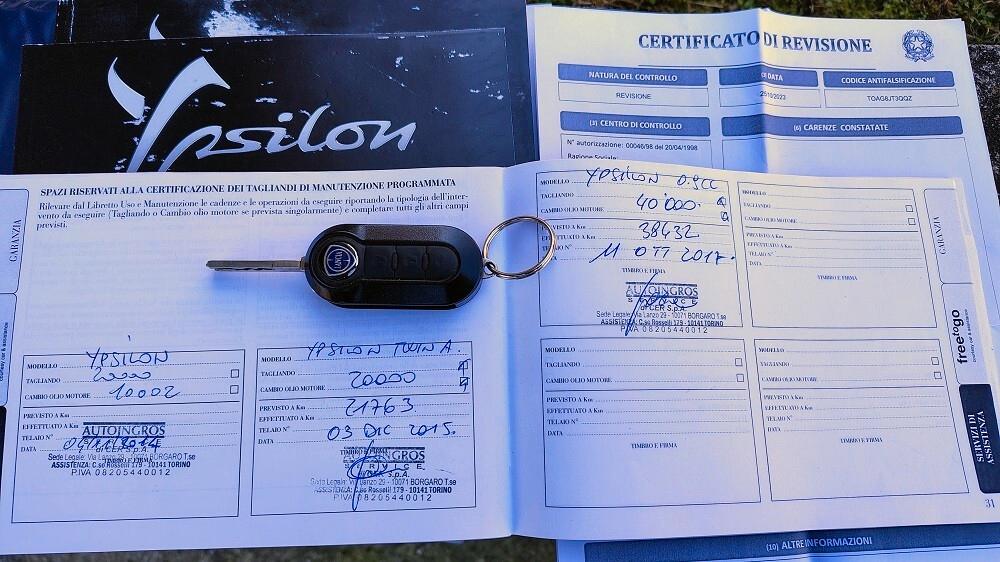 Lancia Ypsilon 0.9 BENZINA TWIN AIR 85 CV SILVER