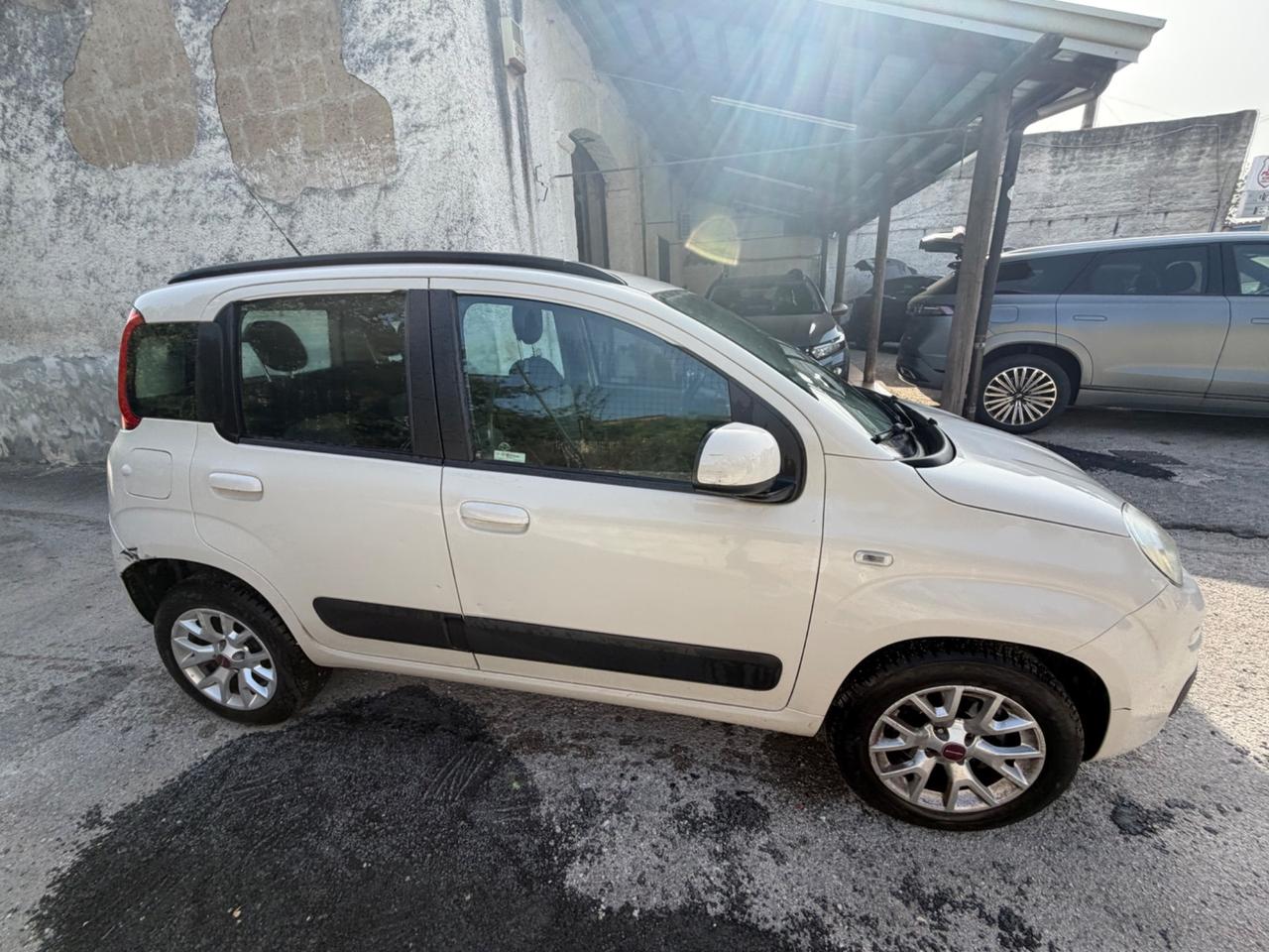 Fiat Panda 0.9 TwinAir Turbo Natural Power Lounge