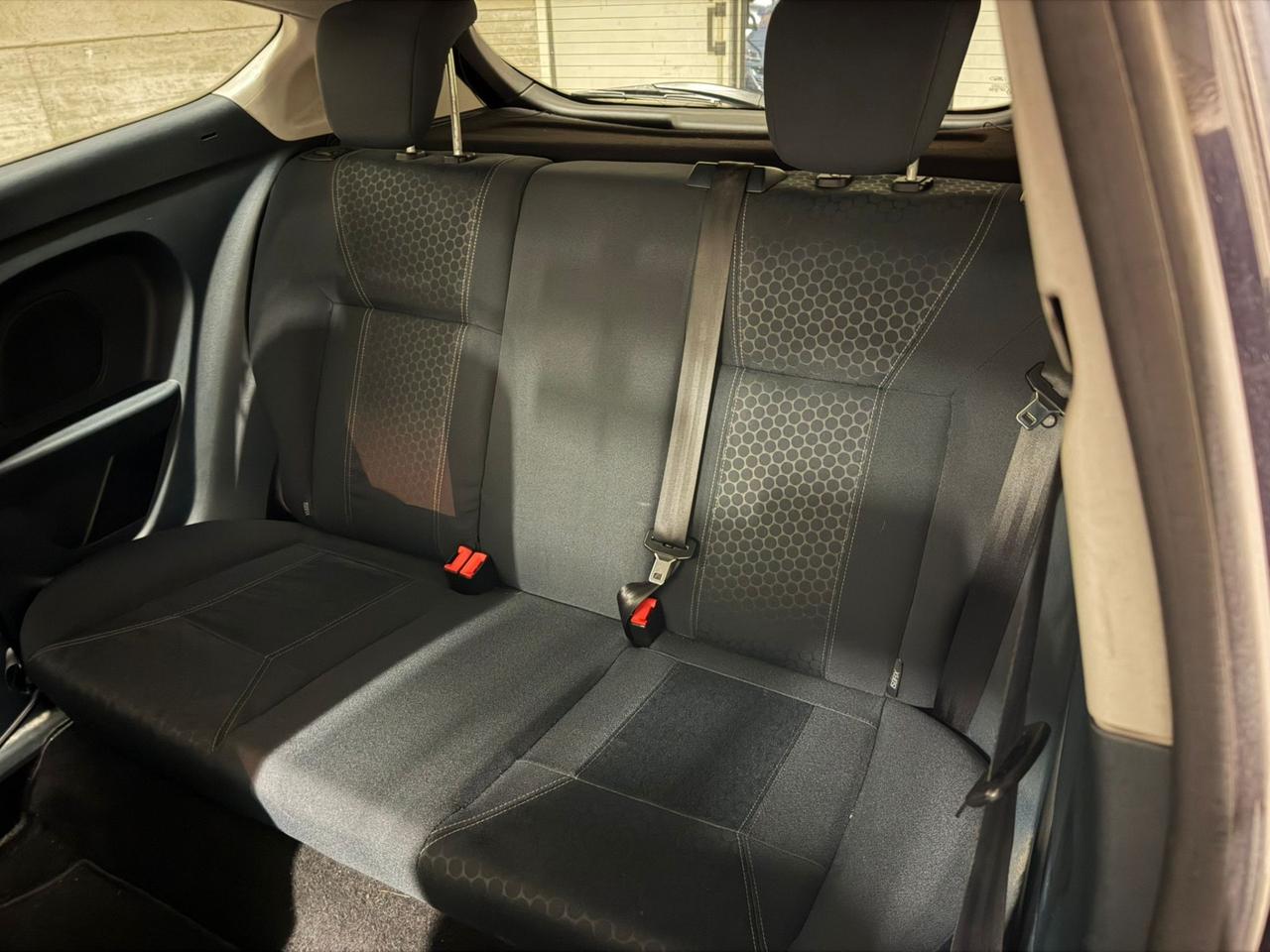 Ford Fiesta 1.4 TDCi 3pTitanium GARANZIA 12 mesi