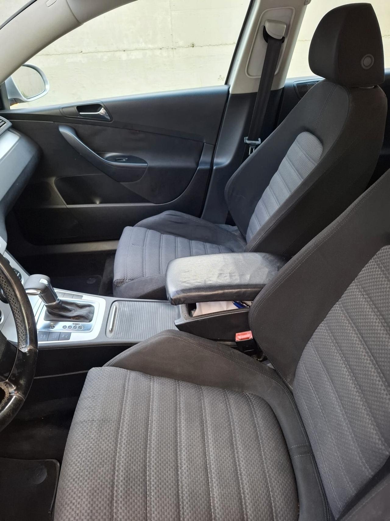 Volkswagen Passat 2.0 TDI Highline DSG Euro5
