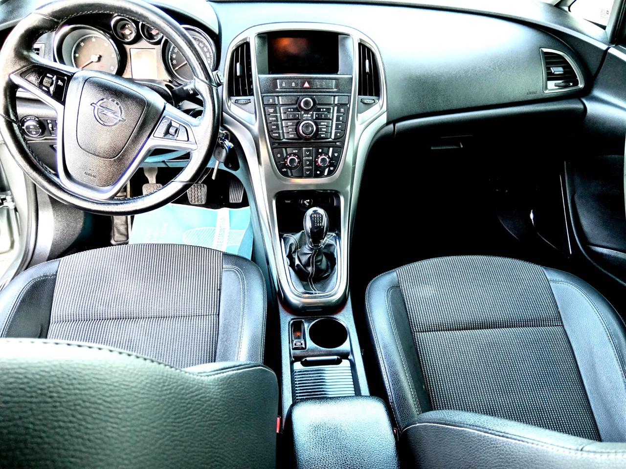 Opel Astra GARANZIA