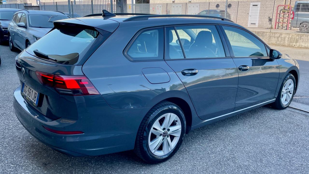 VOLKSWAGEN GOLF VARIANT 2.0 TDI SCR STYLE - FULL LED, NEOPATENTATI