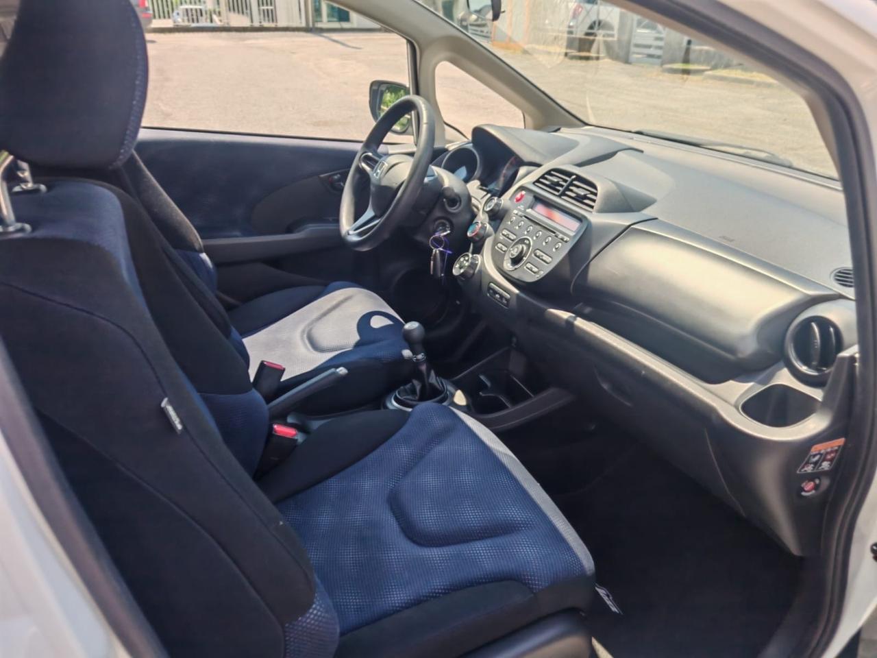Honda Jazz 1.2 benz 90cv E6