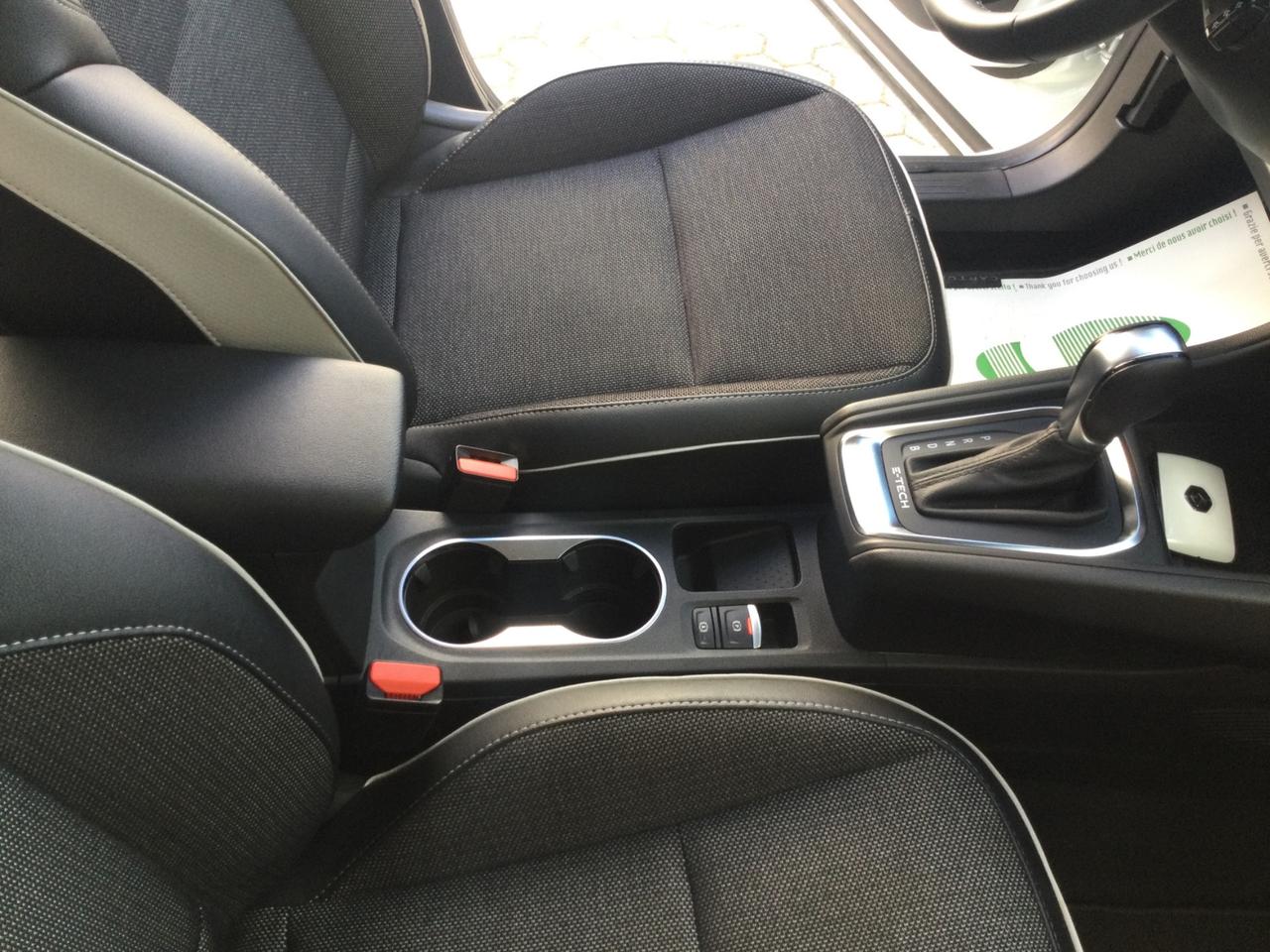 Renault Captur Full Hybrid E-Tech 145 CV Techno
