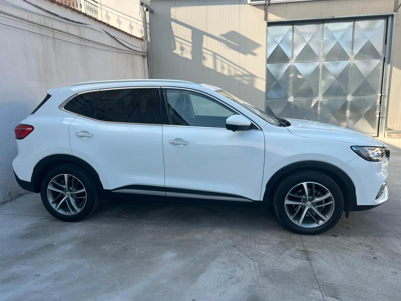 Mg HS 1.5T-GDI Luxury