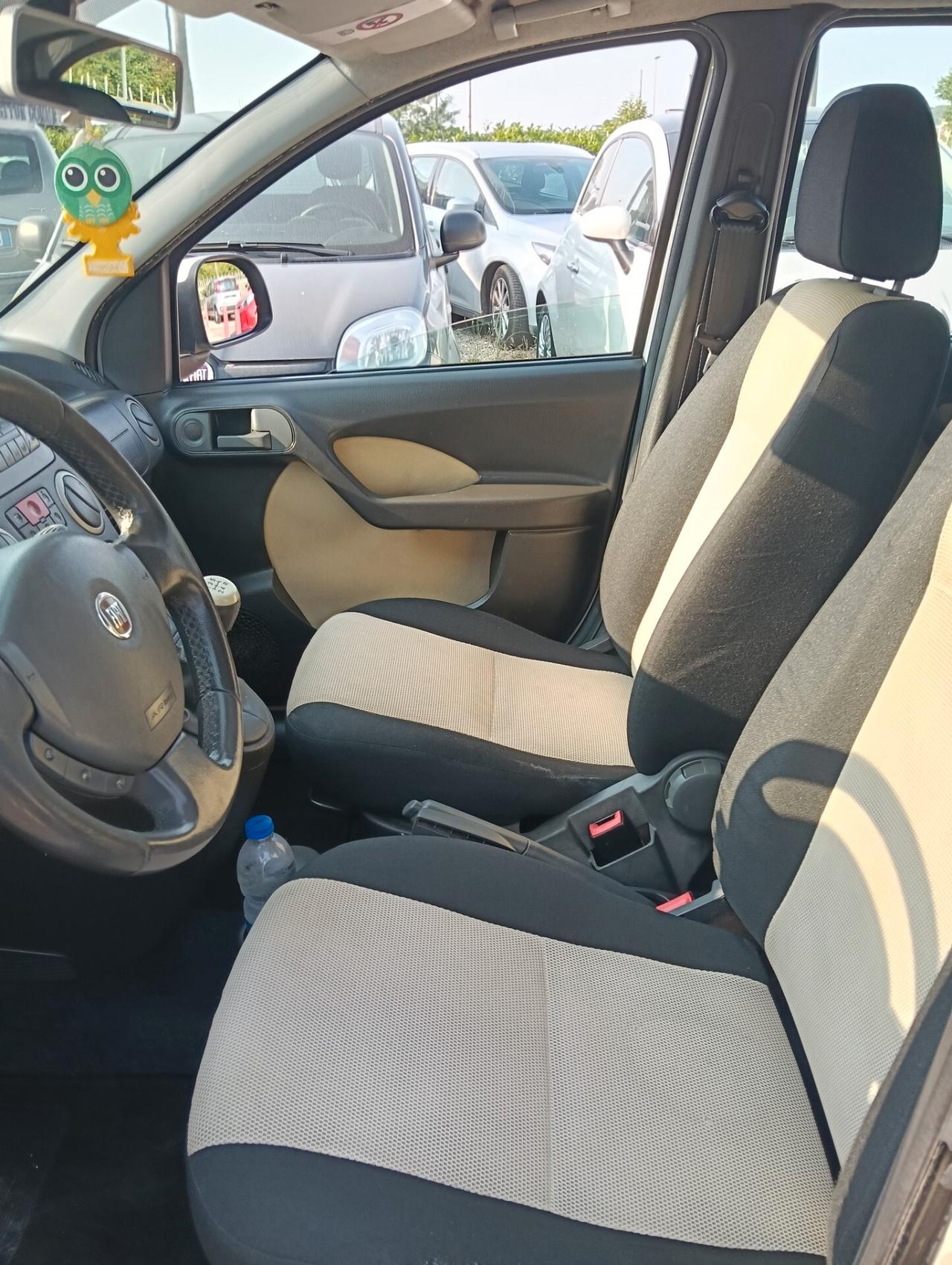 Fiat Panda 1.3 MJT 16V DPF 4x4 Climbing