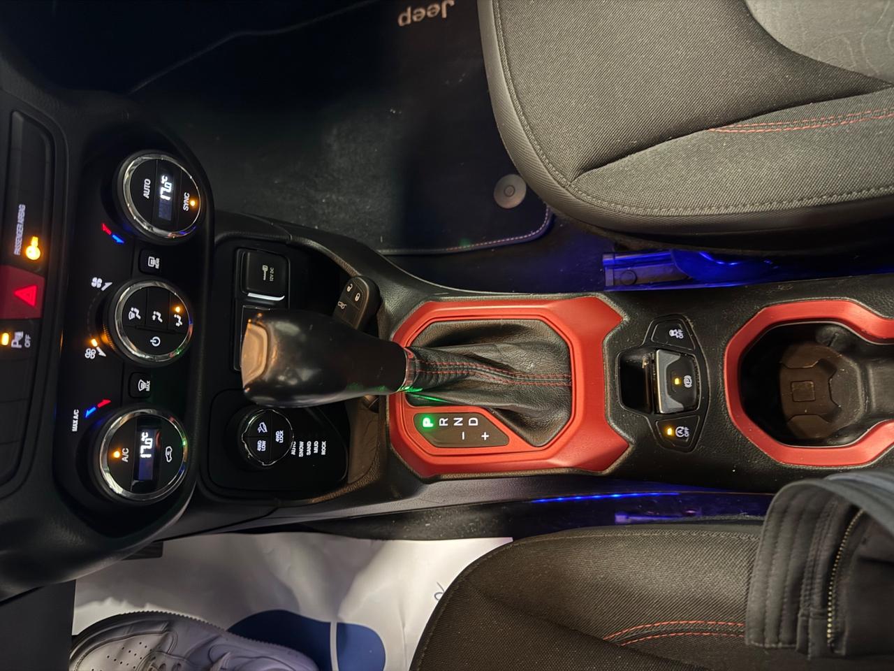 Jeep Renegade 2.0 Mjt 170CV 4WD Active Drive Low Trailhawk