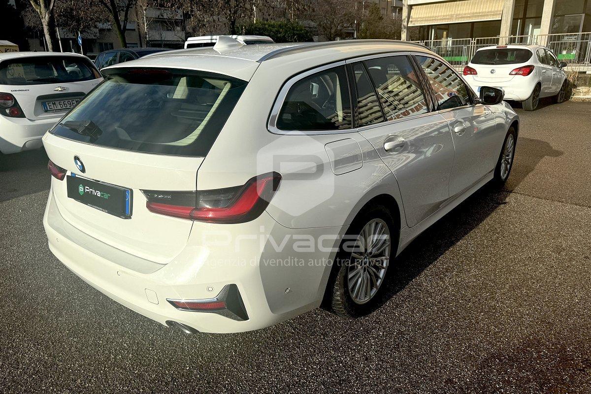 BMW 320d 48V Touring Luxury