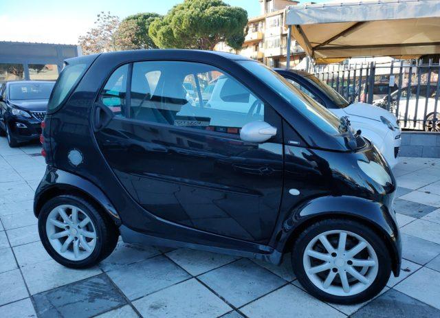 SMART ForTwo 700 Coupé Passion 45 kW Bluethoot