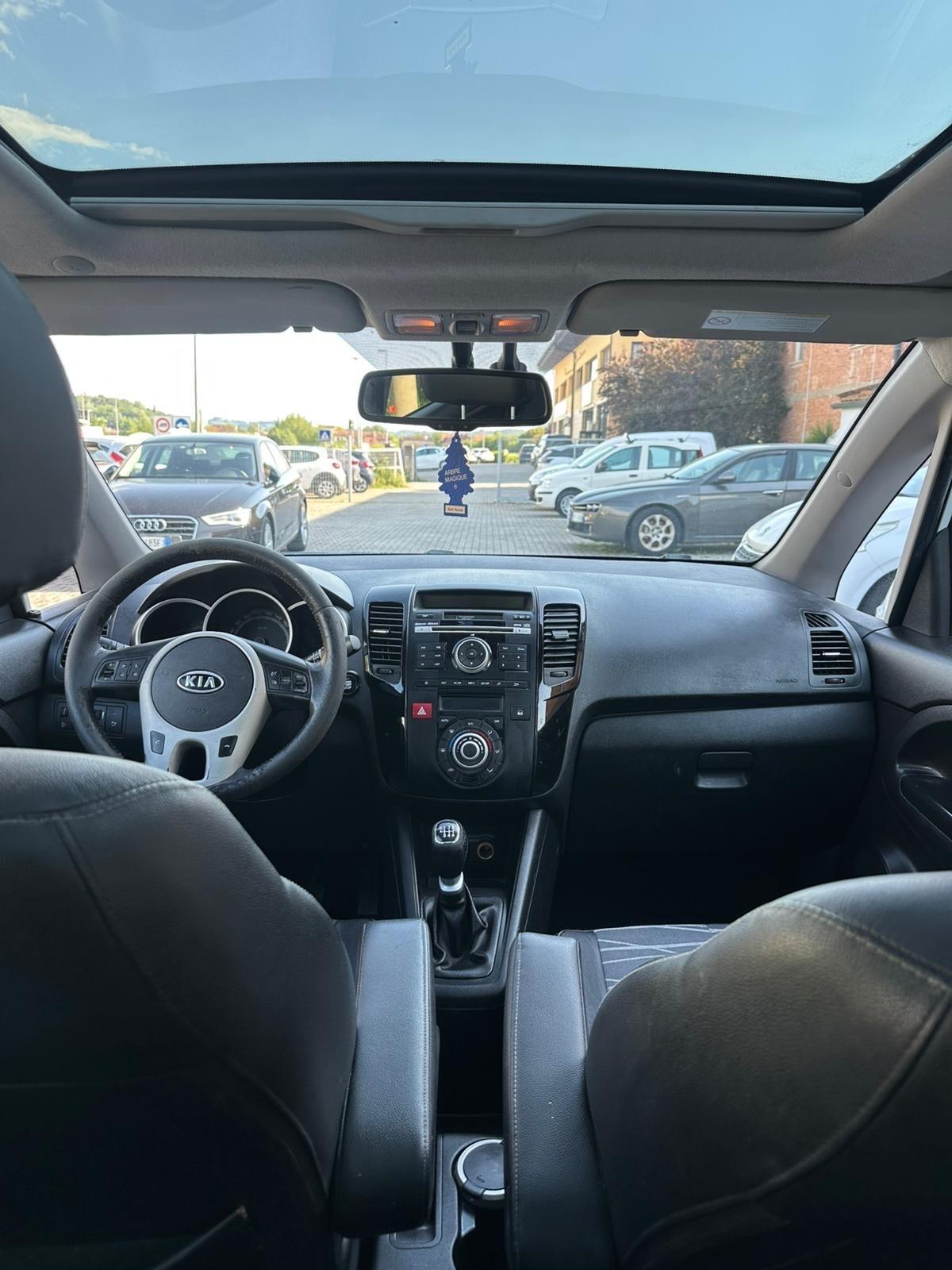 Kia Venga 1.6 CRDi VGT TX