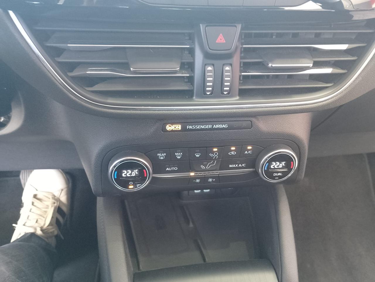 Ford Kuga 1.5 EcoBlue 120 CV aut. 2WD Titanium Business