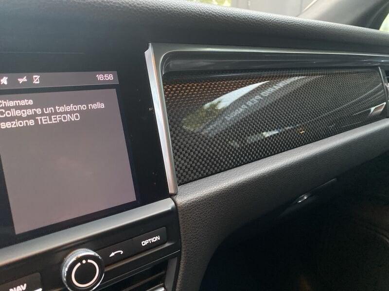 Porsche Macan 2.0 245 CV